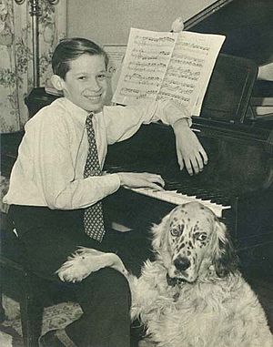 Archivo:Glenn Gould as a child