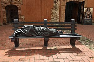 Archivo:Homeless Jesus CCSD 07 2018 9748