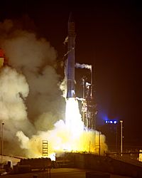 Archivo:Launch of Pioneer 10