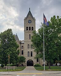 McPherson County Courthouse (Kansas).jpg