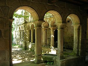 Archivo:Mosteiro de Ribas de Sil