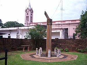Archivo:Reloj de sol (La Cruz)