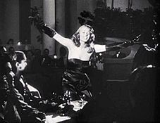 Archivo:Rita Hayworth as Gilda performing "Put The Blame On Mame" in the trailer for the film Gilda