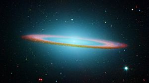 Archivo:Sombrero Galaxy in infrared light (Hubble Space Telescope and Spitzer Space Telescope)