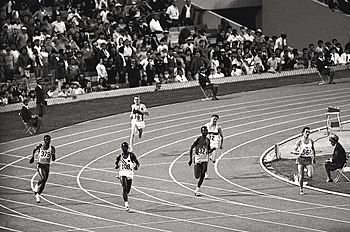 Archivo:400m SF 1968 Olympics