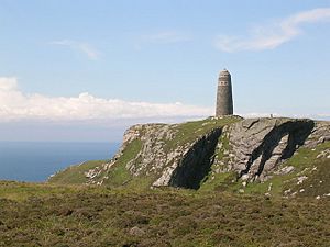 Archivo:American Monument, Mull of Oa - geograph.org.uk - 592728