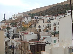 Archivo:Barrio de Santa Cruz, Alicante