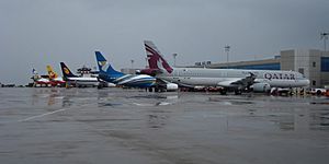 Archivo:Flights Parked at Calicut Airport
