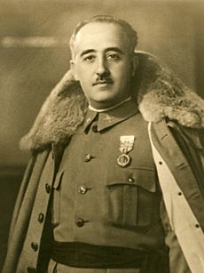 Archivo:Francisco Franco 1930 (cropped)