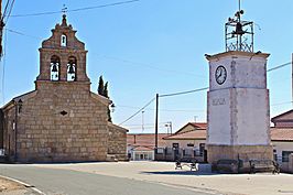 Iglesia de Nª Sra. de la Asunción y Torre del Reloj.