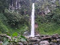 Archivo:Kalatungan falls