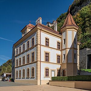 Archivo:Liechtenstein asv2022-10 img16 Vaduz Verweserhaus
