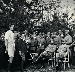 Archivo:Po meczu Legionów Polskich pod Optową 02, 1916