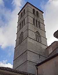 Archivo:San Martín torre 20131226