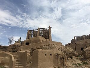 Archivo:آسباد نشتیفان