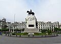 2017 Lima - Silueta de la escultura de la Plaza San Martín