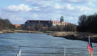 69¹25 Kloster Leubus vom Oder-Schiff