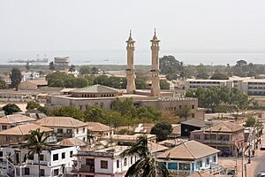 Archivo:Banjul great mosque