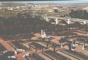 Archivo:Fundación Joaquín Díaz - Rosaleda - Valladolid