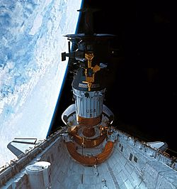 Archivo:Galileo Deployment (high res)