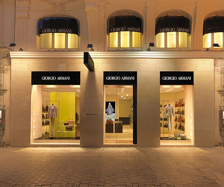 GiorgioArmaniViennaKohlmarkt
