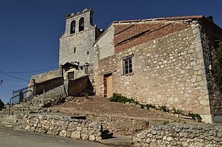 Iglesia de San Cosme y San Damián, Villangómez (Burgos) 3.jpg