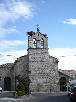 Archivo:Iglesia del Rosario, Hoyo de Manzanares
