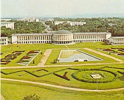 Archivo:Palais de la nation