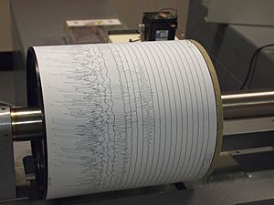 Archivo:Seismogram at Weston Observatory