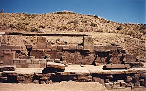 Archivo:Tiwanaku5