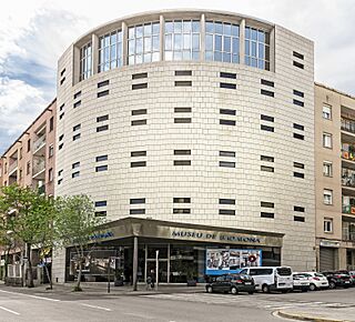 Badalona - Edifici del Museu de Badalona (Dalt de la Vila).jpg