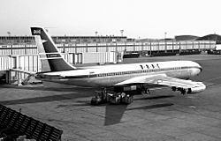 Boeing 707-436, British Overseas Airways Corporation (BOAC) JP5996892.jpg