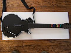 Archivo:Guitar Hero 3 - black controller for Xbox 360