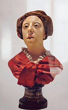 Maria Theresia Paradis Wachsstatue.jpg