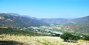 Archivo:Panorama de Papalutla visto desde el oriente