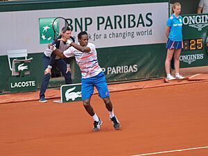 Archivo:Paris-FR-75-Roland Garros-2 juin 2014-Monfils-08