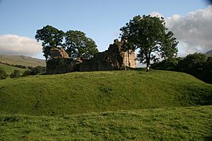 Archivo:Pendragon Castle Cumbria 08