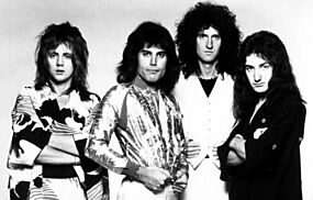 Queen A Night At The Opera (1975 Elektra publicity photo 02).jpg
