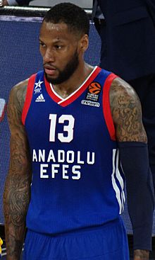 Sonny Weems 13 Anadolu Efes EuroLeague 20180321 (4) (cropped).jpg