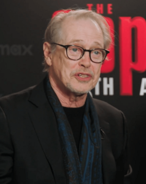 Archivo:Steve Buscemi 2024 Sopranos anniversary (cropped)