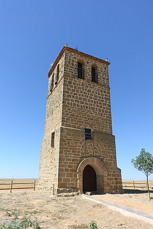 Archivo:Torre de San Andrés, Villalba de la Loma 01