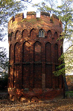 Archivo:Tottenham,Bruce Castle, Tower