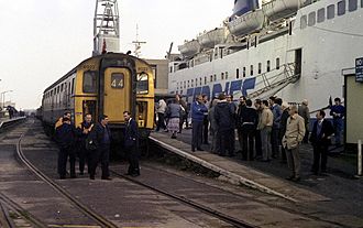 Archivo:Weymouth Quay railway station 1986