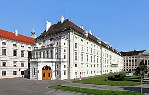 Archivo:Wien - Hofburg, Leopoldinischer Trakt