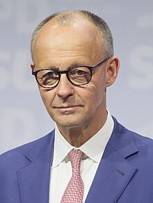 2025-05-05 Unterzeichnung des Koalitionsvertrages der 21. Wahlperiode des Bundestages by Sandro Halank–076 (cropped).jpg