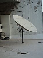 Archivo:Antena parabolica