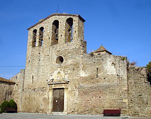 Archivo:Esglèsia de Sant Pere d'Ullastret - 001