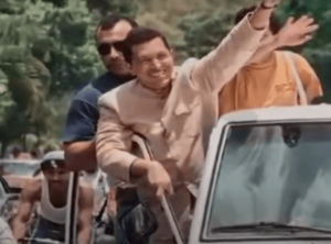 Archivo:Hugo Chávez sale de Yare