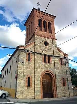 Archivo:Iglesia de San Juan Bautista, La Lastrilla 02