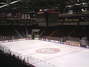 Archivo:Inside Agganis Arena